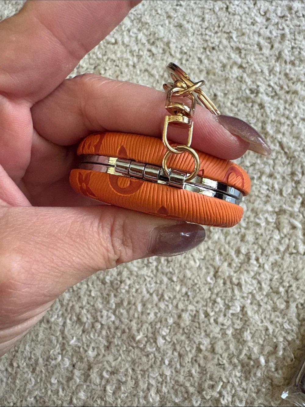 None compact orange